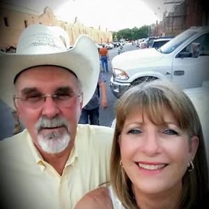 Meet your Posher, Vickie